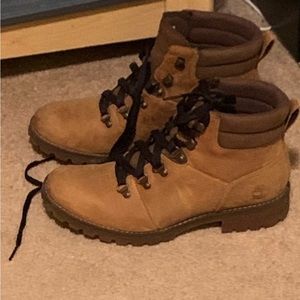 Ladie’s Timberland Boots